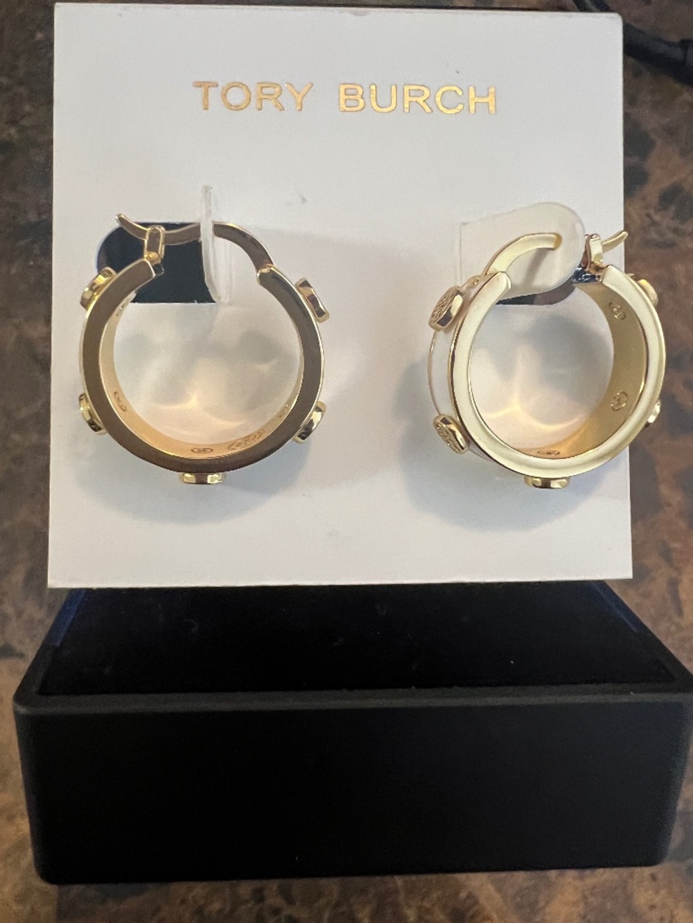 NWT Tory Burch Gold and White Small Hoop Earrings - Picture 6 of 7